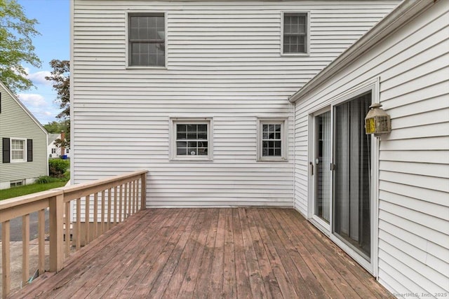 23 Salem Rd, East Hartford, CT 06118 - view of wooden deck