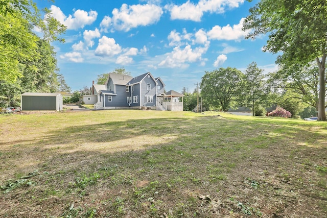 46 N Park St, Ellington, CT 06029 - view of green lawn