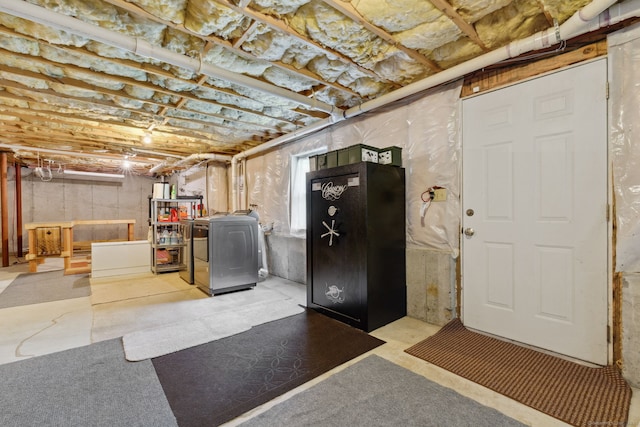21 Dilaj Dr, Columbia, CT 06237 - basement featuring washer / clothes dryer