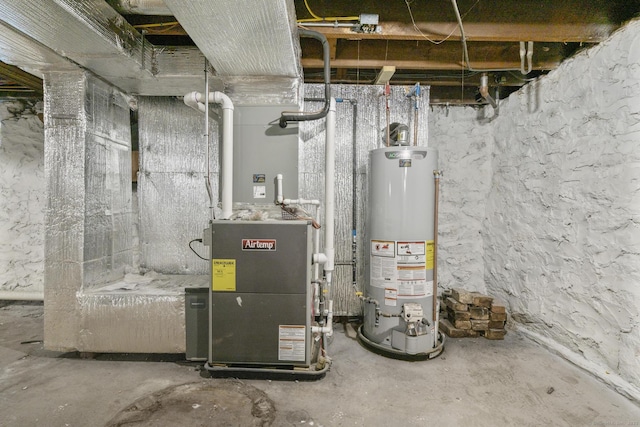 452 New Haven Ave, Derby, CT 06418 - utilities featuring gas water heater