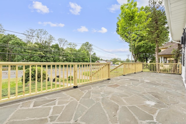 452 New Haven Ave, Derby, CT 06418 - view of patio / terrace