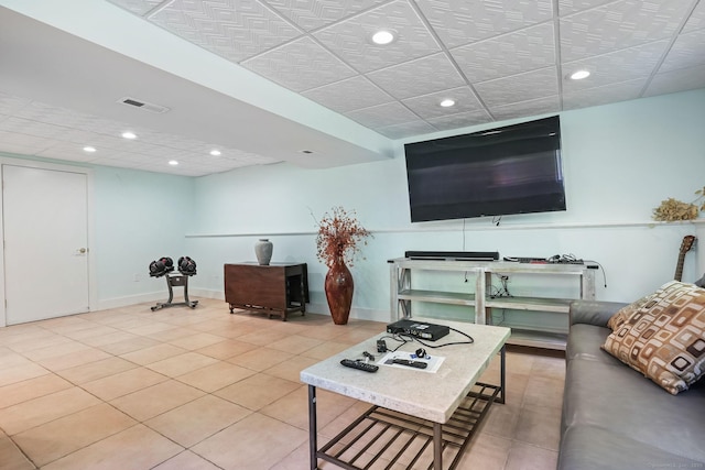 227 Dublin Hill Rd, Southbury, CT 06488 - tiled living room featuring recessed lighting and baseboards