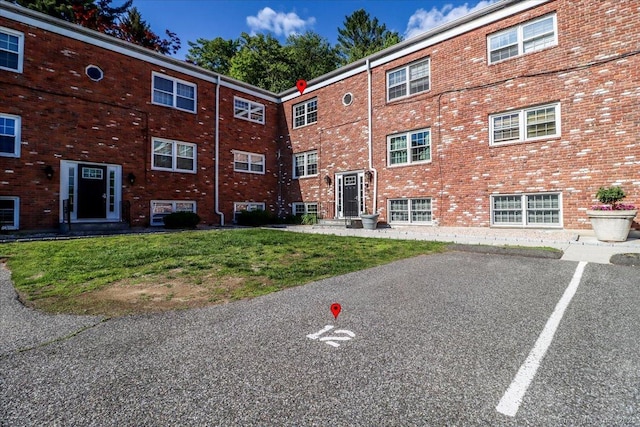 12 Terrace Pl Unit 12, New Milford, CT 06776 - view of property with uncovered parking