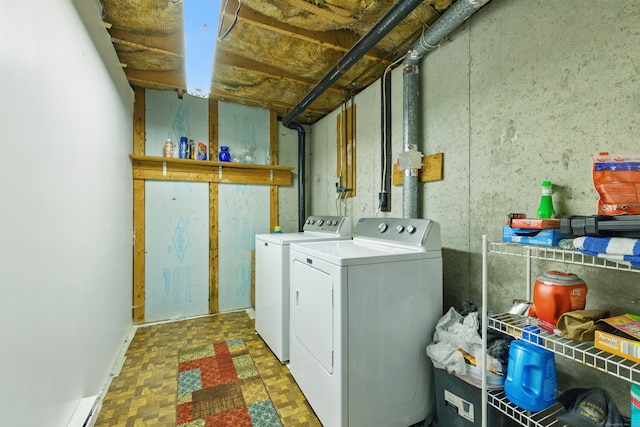 23 Fenwick Ct, Groton, CT 06355 - laundry area with separate washer and dryer