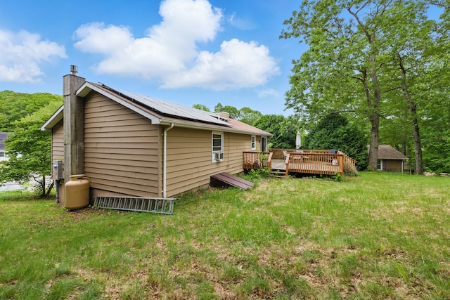 23 Fenwick Ct, Groton, CT 06355 - view of grassy yard featuring a deck