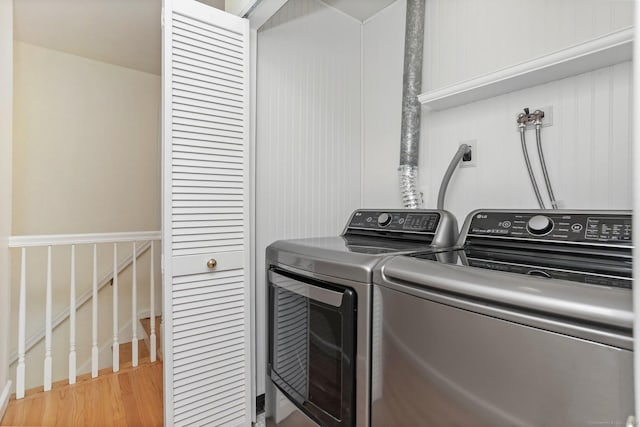 31 Elizabeth St, Shelton, CT 06484 - laundry room featuring separate washer and dryer and light wood-type flooring