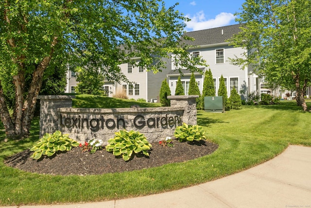51 Lexington Gdns Unit 51, North Haven, CT 06473 - community sign with a lawn