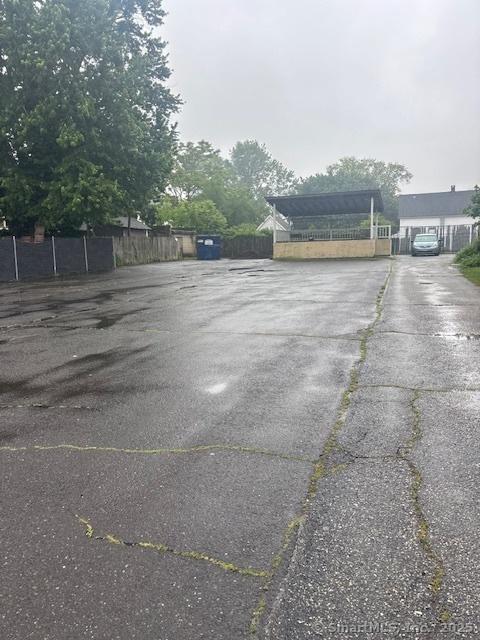 671 Colorado Ave, Bridgeport, CT 06605