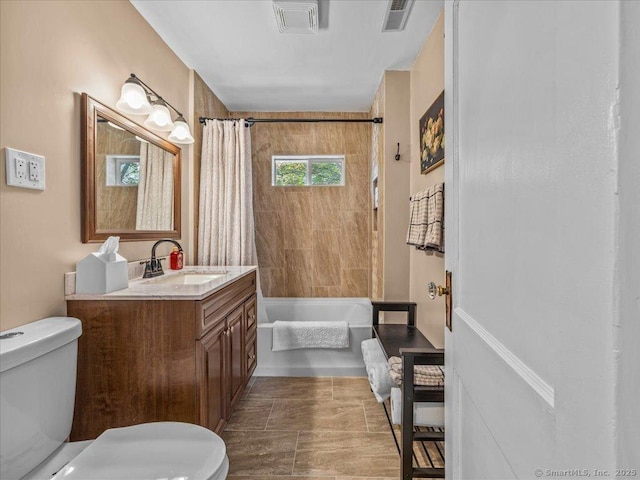 102 Columbus Ave, Meriden, CT 06451 - bathroom with toilet, vanity, and shower / bath combo