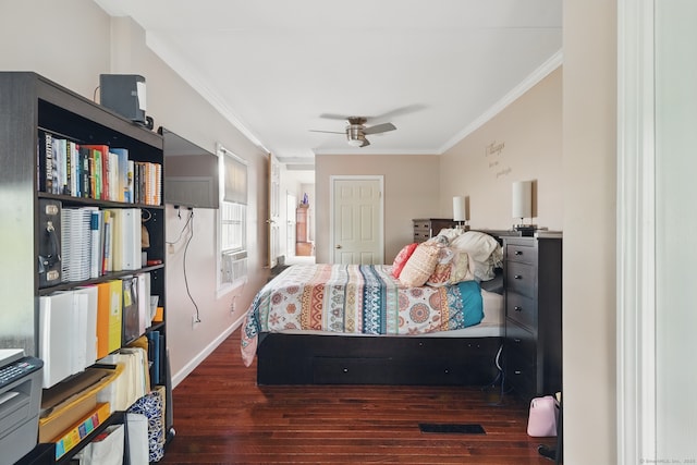 86 Chambers St, Waterbury, CT 06708 - bedroom featuring wood finished floors, ornamental molding, baseboards, and ceiling fan
