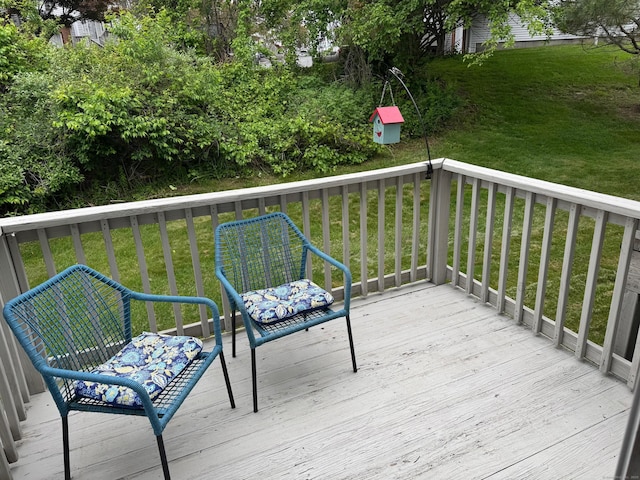 925 Oronoke Rd Unit 26F, Waterbury, CT 06708 - wooden terrace with a yard