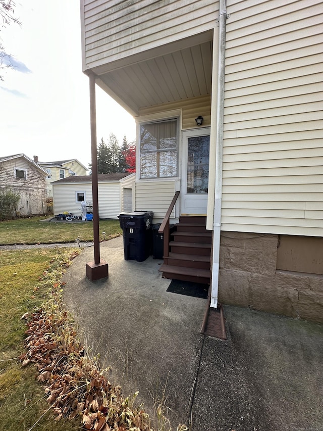 18 New St, Ansonia, CT 06401 - view of patio / terrace with entry steps