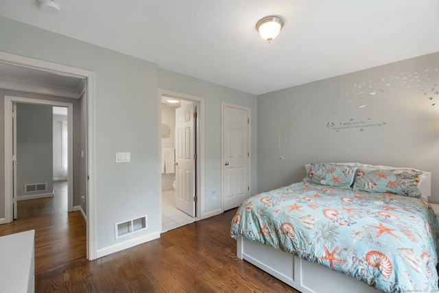 41 Leeward Ln, Groton, CT 06340 - bedroom with wood finished floors and baseboards