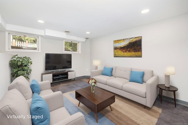 127 Matson Hill Rd, Glastonbury, CT 06073 - living area with recessed lighting and baseboards