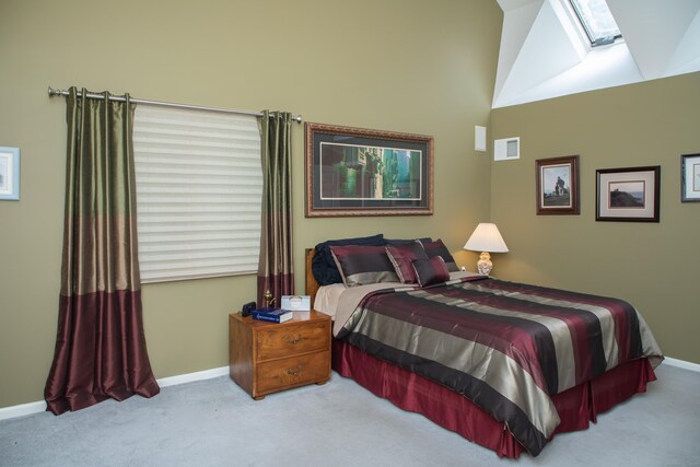 43 Metacomet Rd, Farmington, CT 06032 - bedroom featuring carpet floors, a skylight, and baseboards
