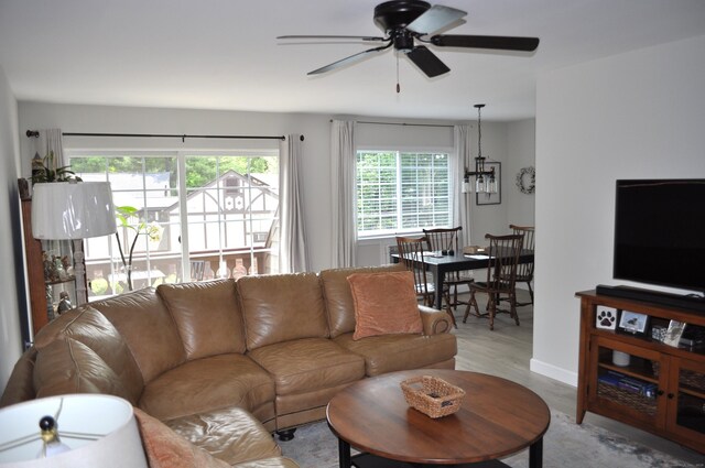 12 Derby Ct Unit 12, Brookfield, CT 06804 - photo 3