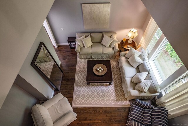 12 Stanton Ct, Madison, CT 06443 - living area with wood finished floors and baseboards