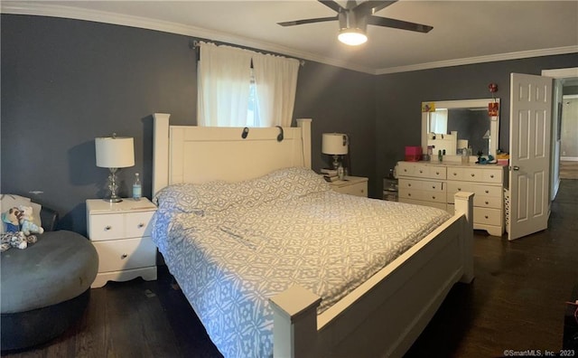 665 W Main St, West Haven, CT 06516 - bedroom featuring dark wood finished floors, crown molding, and ceiling fan