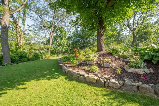 2 Melillo Ave, Bethel, CT 06801 - photo 30