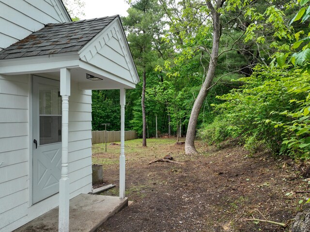 77 Hemlock St, Manchester, CT 06040 - view of yard