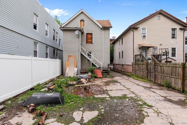 72 Daggett St, New Haven, CT 06519 - back of house with stairway