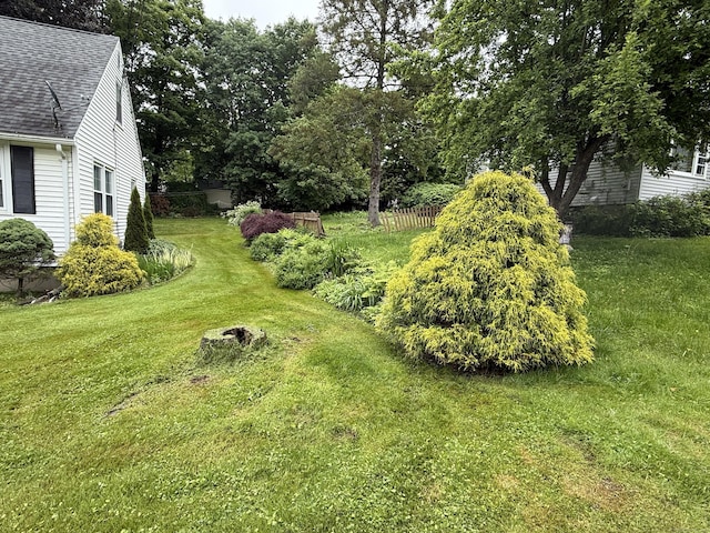284 Gilbert Ave, Winchester, CT 06098 - view of grassy yard