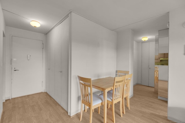 2625 Park Ave Unit 7R, Bridgeport, CT 06604 - dining room featuring light wood-type flooring