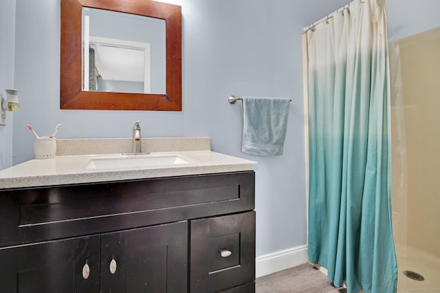 8 High Meadow Ln, Enfield, CT 06082 - full bathroom featuring vanity, curtained shower, and baseboards