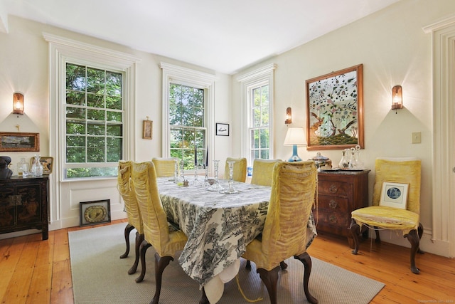 2 Summit St, Stonington, CT 06378 - dining area with light wood-style floors