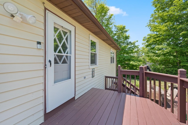 25 Parkwood Ave, Waterbury, CT 06708 - view of wooden terrace