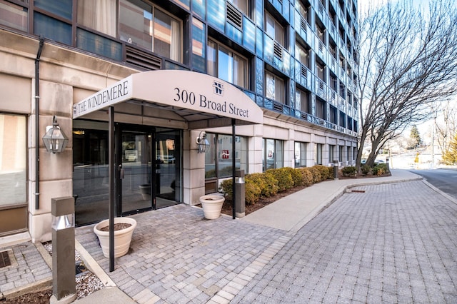 300 Broad St Unit 402, Stamford, CT 06901 - view of building exterior