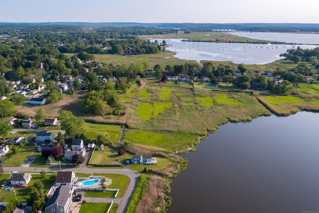 35 Soundview Ave, Old Saybrook, CT 06475 - aerial view of property and surrounding area featuring a large body of water