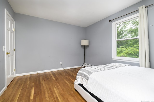 525 Bennetts Farm Rd, Ridgefield, CT 06877 - bedroom featuring wood-type flooring and baseboards