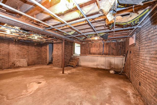 10 Meeting House Rd, Barkhamsted, CT 06063 - unfinished below grade area with brick wall