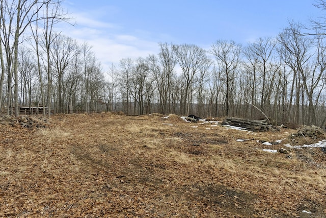 Round Hill Rd, Middletown, CT 06457