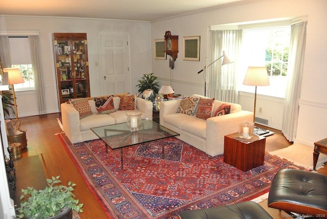 175 Tokeneke Dr, North Haven, CT 06473 - living room with wood finished floors and crown molding
