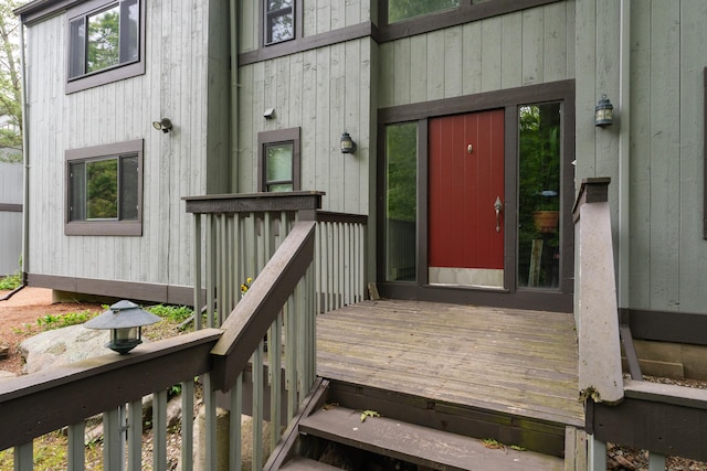 19 Harbour Vlg Unit B, Branford, CT 06405 - view of exterior entry featuring a wooden deck