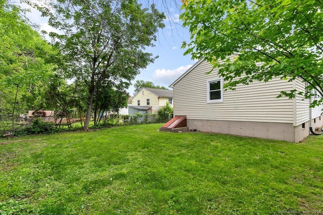 121 Lurton St, New Britain, CT 06053 - view of green lawn