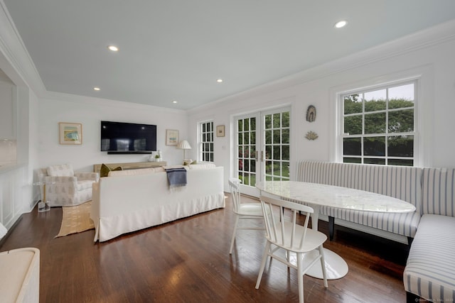 6 Prescott Ln, Greenwich, CT 06830 - bedroom featuring ornamental molding, wood finished floors, and recessed lighting