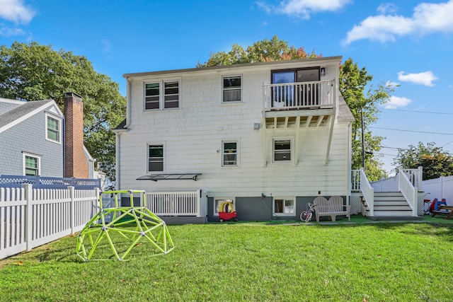 45 Coolidge Ave, Stamford, CT 06906 - back of property featuring a balcony