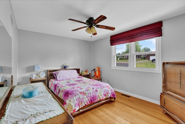 9 Marion Ct, North Haven, CT 06473 - bedroom with wood finished floors and ceiling fan