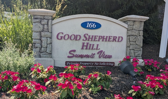 166 Old Brookfield Rd Unit 11C1, Danbury, CT 06811 - view of community / neighborhood sign