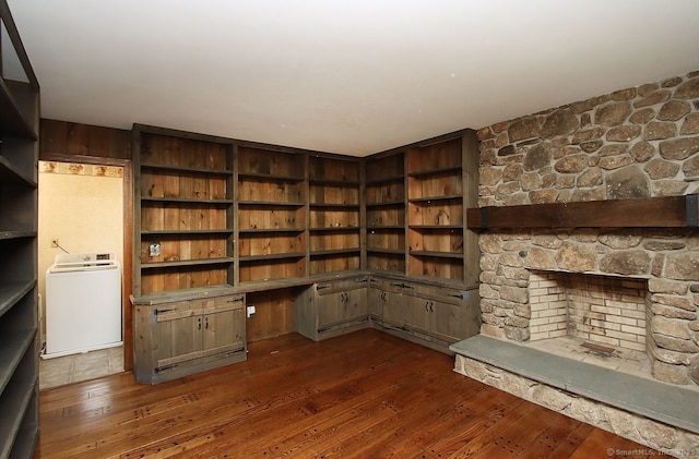 467 Weekeepeemee Rd, Woodbury, CT 06798 - unfurnished office with washer / dryer, built in desk, and dark wood-style flooring