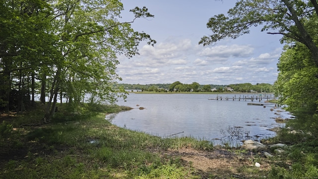 28 Money Point Rd, Stonington, CT 06355
