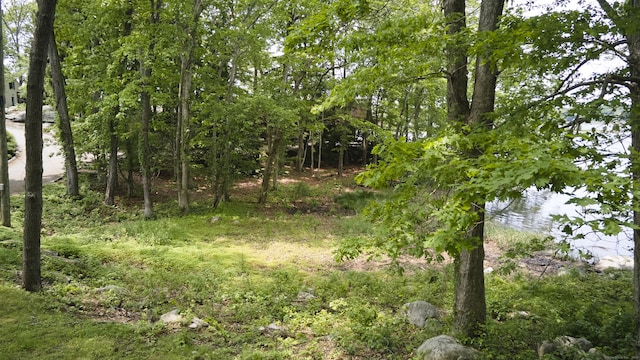 28 Money Point Rd, Stonington, CT 06355