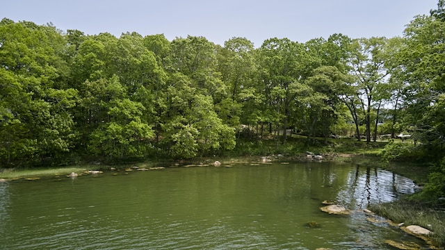 28 Money Point Rd, Stonington, CT 06355