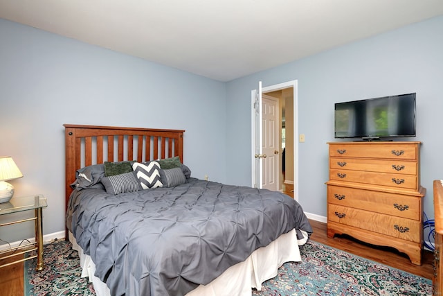 20 Canterbury Rd Unit 20, Hamden, CT 06514 - bedroom with wood finished floors and baseboards