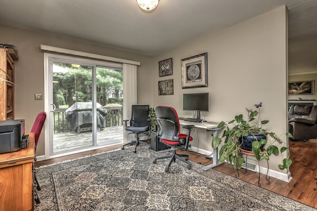 20 Canterbury Rd Unit 20, Hamden, CT 06514 - office with wood finished floors and baseboards