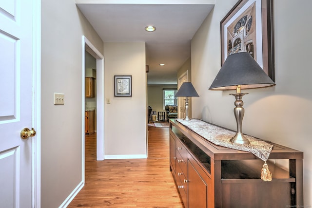 20 Canterbury Rd Unit 20, Hamden, CT 06514 - hall featuring light wood-type flooring and recessed lighting