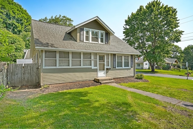 355 Farmington Ave, Bristol, CT 06010 - bungalow featuring a shingled roof and entry steps